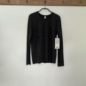 NWT_Black Breeze By Long Sleeve Lululemon Women’s